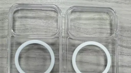 Custodia iPhone 17 Pro mostrano la nuova barra della fotocamera