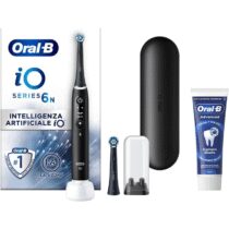 ⭕️Oral-B Spazzolino Elettrico Ricaricabile iO 6N Nero, 1 Spazzolino Elettrico, 2 Testine Di Ricambio, Custodia Da Viaggio + 1 Dentifricio Oral-B Advanced Rigenera Smalto, Pulizia Denti Efficace